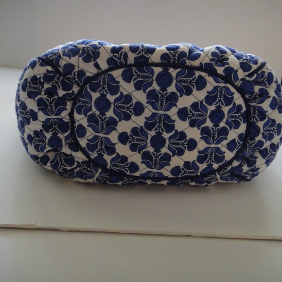 VERA BRADLEY Glenna Shoulder Bag Tote COBALT TILE Zipper Top Blue White Purse - Picture 6 of 15